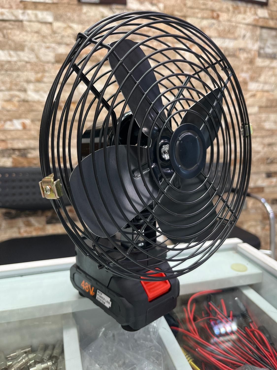 پنکه شارژی رومیزی 96 ولت Fan Litium Battery - Image 4